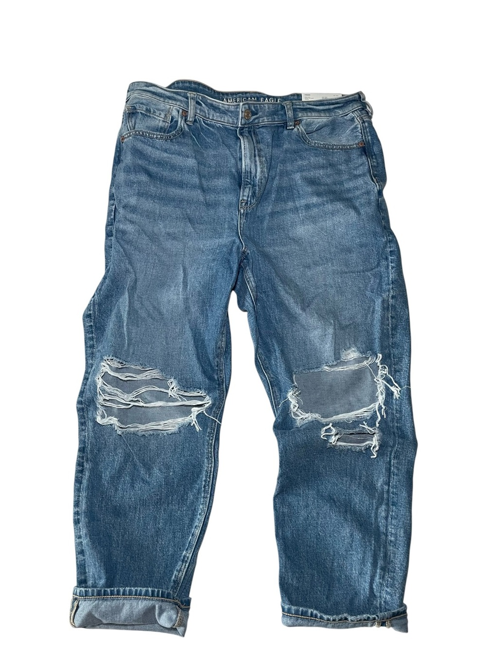 American Eagle Strigid Mom Jeans – NWT – Size 16 Short
